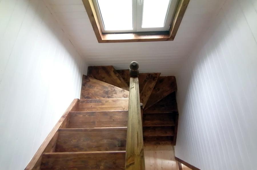 Лестница с забежными ступенями