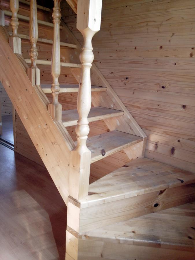 Лестница с забежными ступенями-2